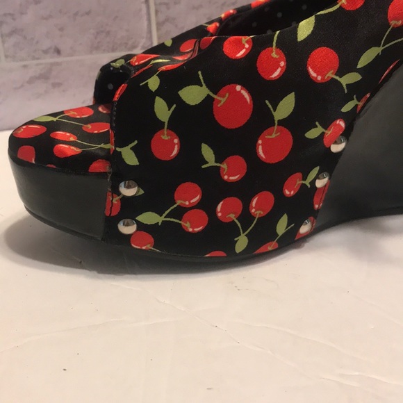 Penthouse Black and Red Cherry Pinup Platforms - Picture 8 of 14